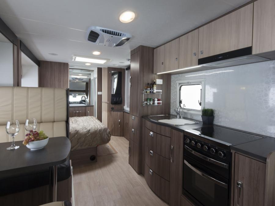 Интерьер Jayco Optimum 2015 года  (фото 6 из 7)